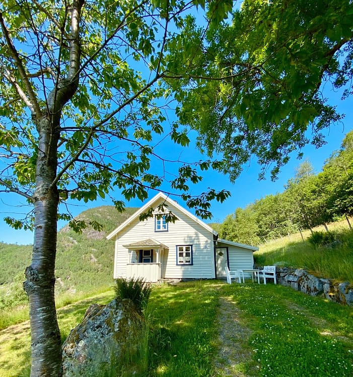 Jonsenhuset, utleigehus på Fossane gard Jonsenhuset, utleigehus på Fossane gard